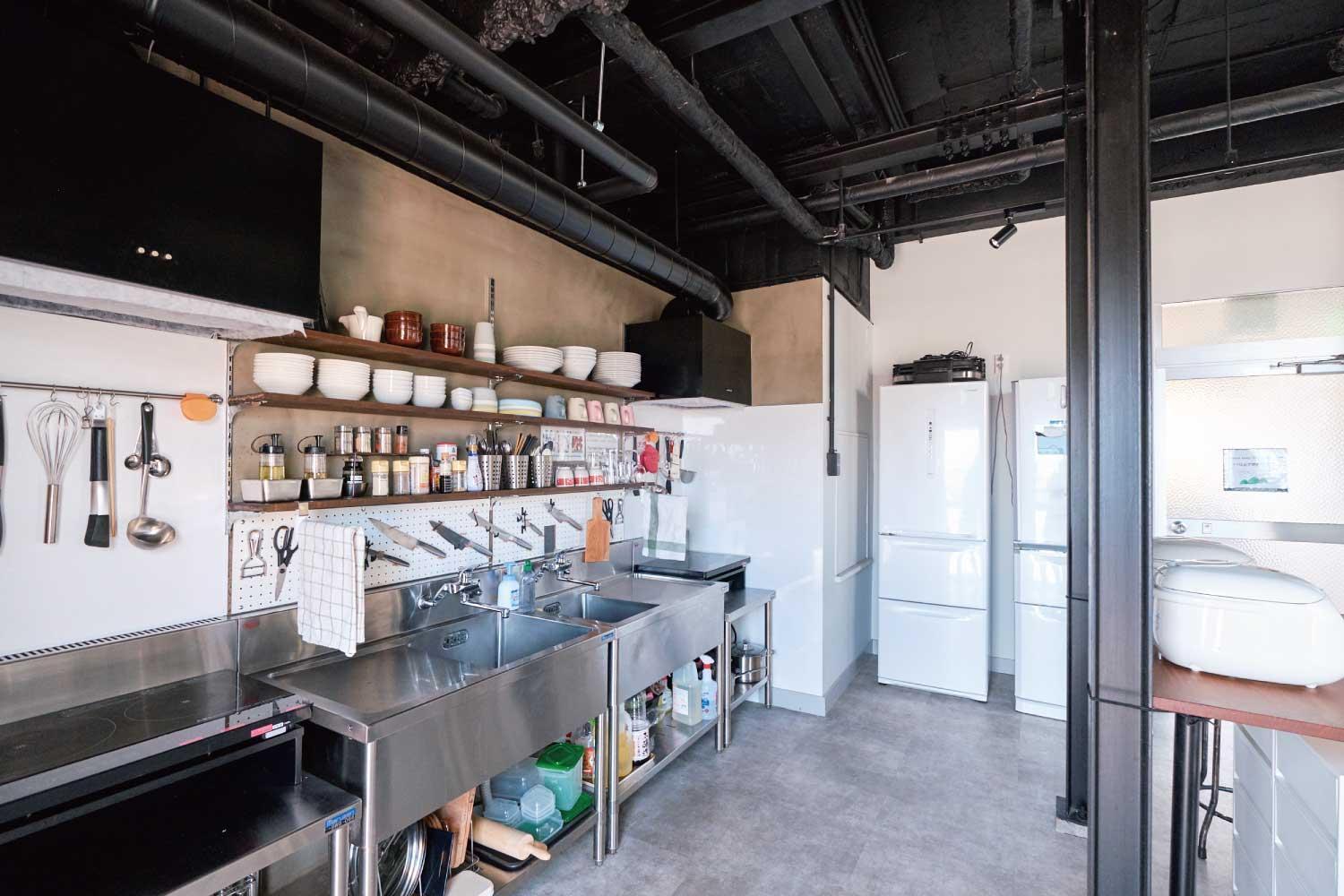 J-Hoppers Lake Biwa Guesthouse Otsu Zewnętrze zdjęcie