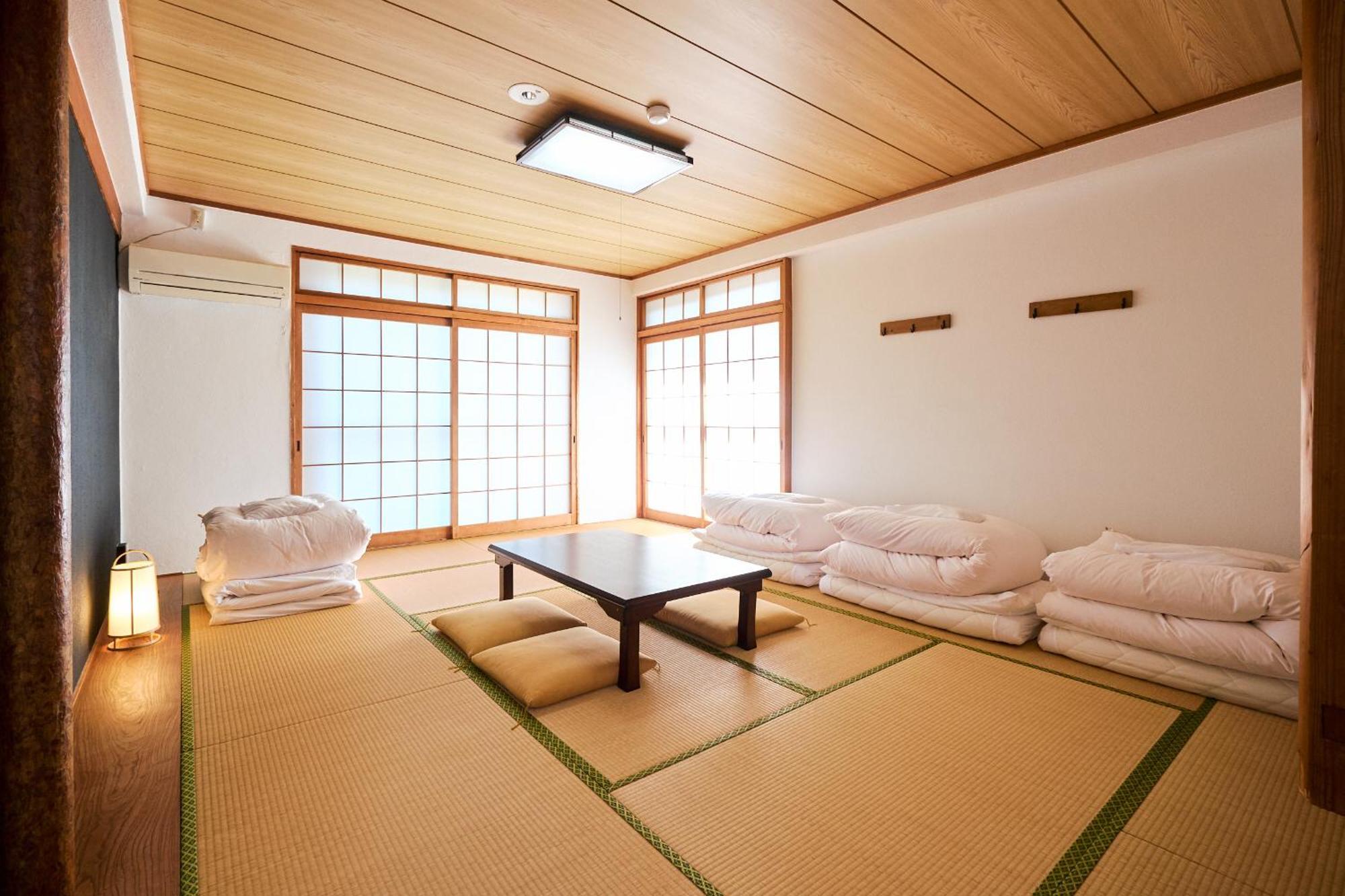 J-Hoppers Lake Biwa Guesthouse Otsu Pokój zdjęcie