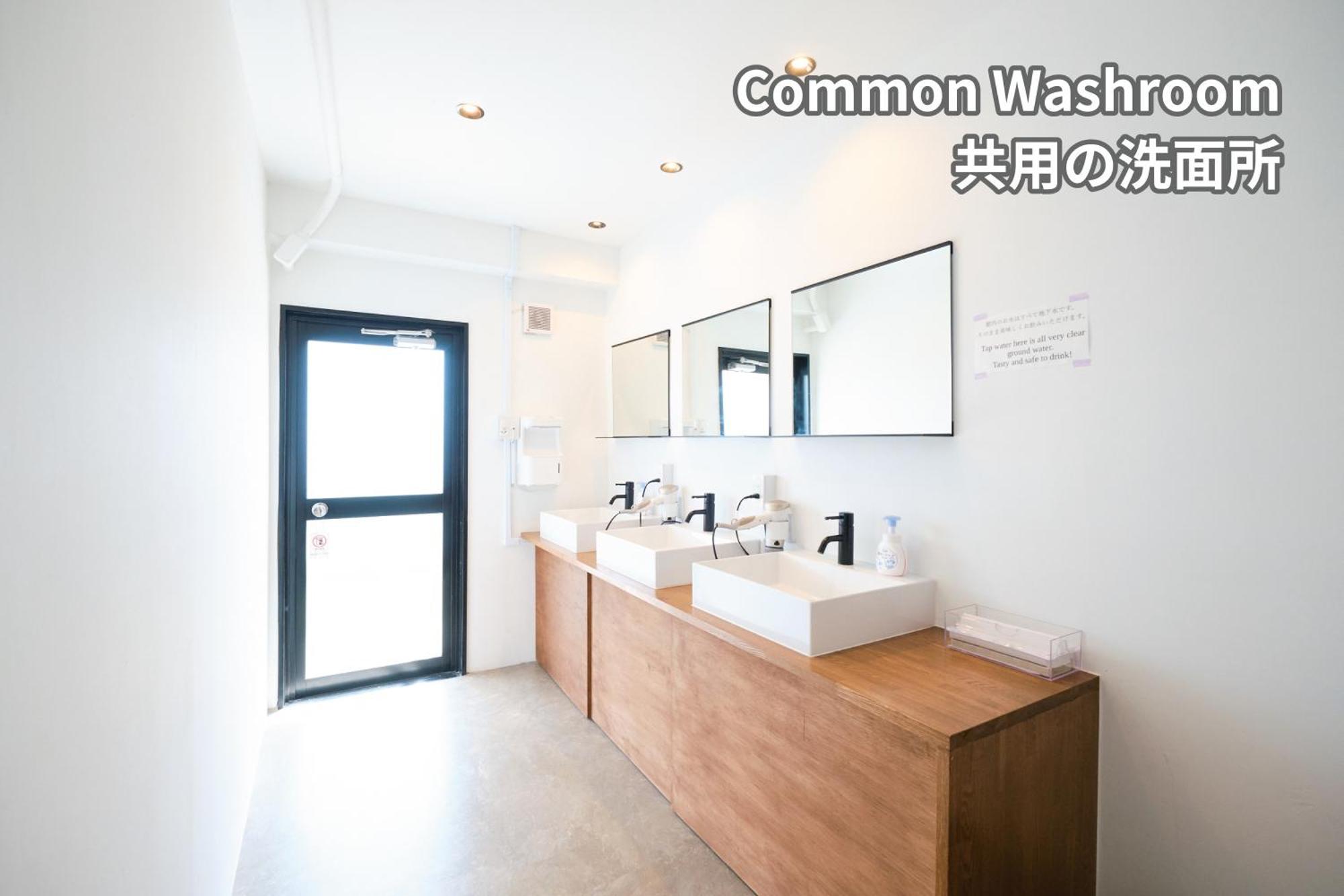J-Hoppers Lake Biwa Guesthouse Otsu Zewnętrze zdjęcie